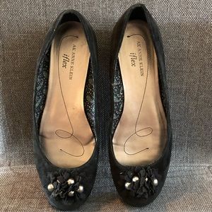 Anne Klein velvet flats